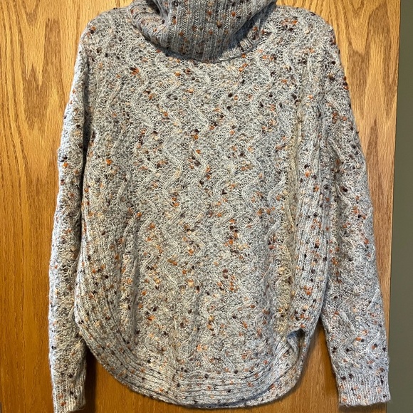 Cozy Cable Knit Sweater - Picture 1 of 7